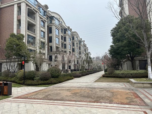 信阳浉河信阳贸易市场南湾琨御府整租 琨御府香江帝景 高端品质社区