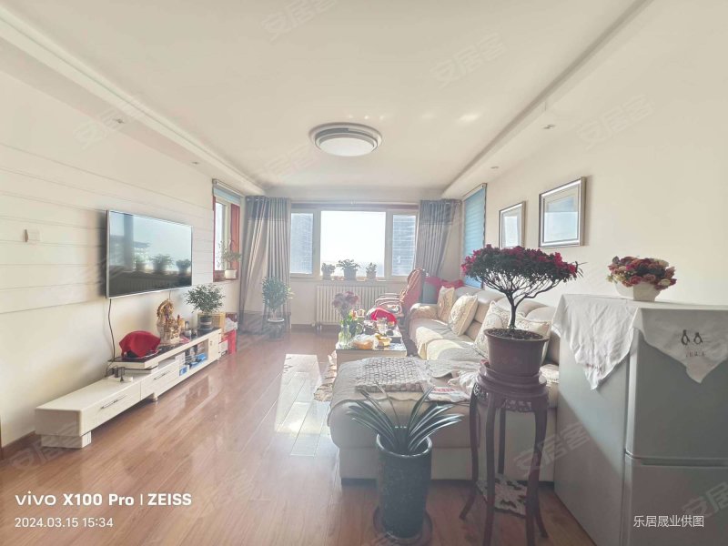 海岸华府带电梯临地铁正南朝向精装可拎包入住出行方便