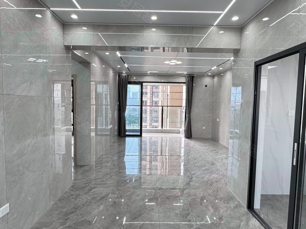 龙城国际租房,恒大锦苑大四房高楼层,地铁口,花园小区,龙岗租房-深圳