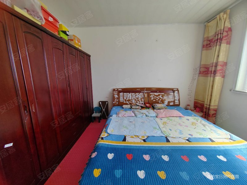 英才苑两室两厅户型南北通透带储藏室