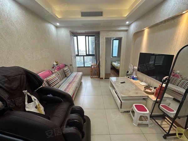 重庆巴南龙洲湾华宇龙湾巴南区 华宇龙湾 二房 1000元月出租房源真实