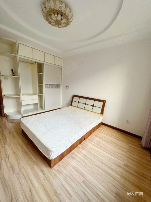 正商蓝海港湾 南北通透 满五   楼层好 小区新 产权清晰