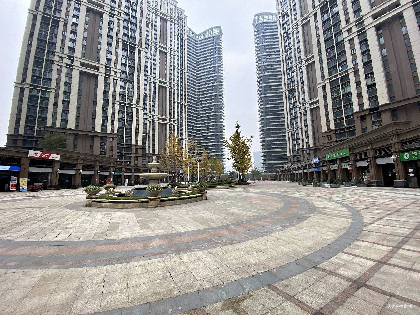 恒大天府半岛四期4室1厅2卫134.61㎡西285万