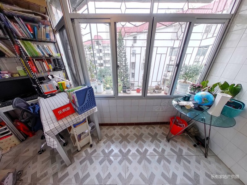 富豪花园2房诚意出售,价格3万多点,惊喜价格