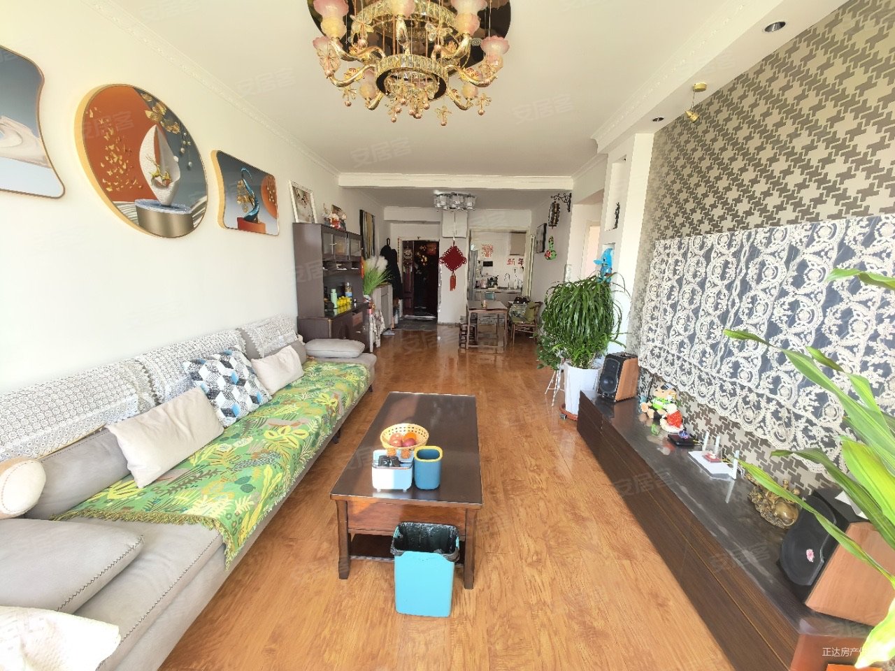 紫薇丽都2室2厅1卫89.89㎡东75万