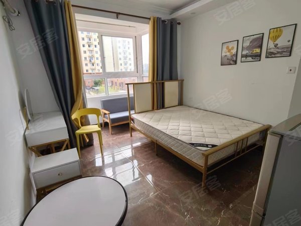 上海松江车墩松南城裕雅苑裕雅苑近富士康门口有达丰班车 朝南主卧