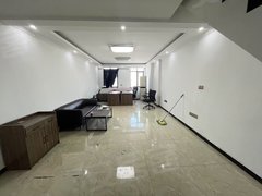 徐州鼓楼彭城广场和信三期C座,层高6米,复试2层,可押一付一出租房源真实图片
