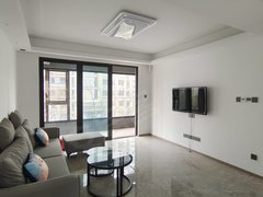 整租 | 新小区 新装修 中央空调带地暖 居家大四房