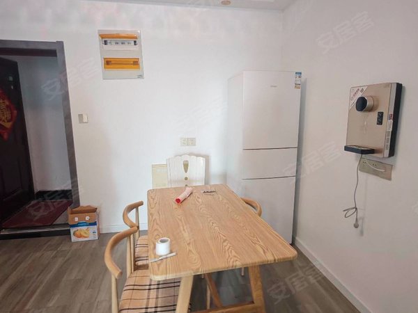 徐州新沂新华路新城花苑新城花苑，两室1500具家电齐全，拎包入住交通便利，有钥匙出租房源真实图片