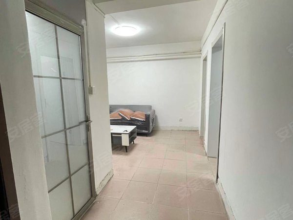 钟楼骡马市 和平门第四医院 解放路新城广场,碑林租房-西安58安居客