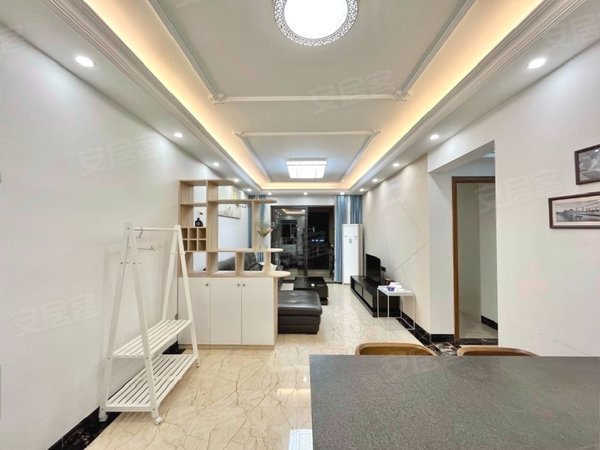 【多图】万达御湖公馆,体育公园租房,厚街万达御湖公馆 新出东南两房