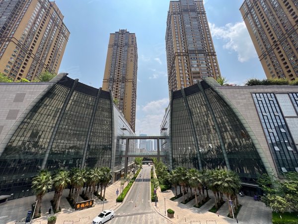 大院拓东体育馆地铁站恒隆广场上东城延安医院,盘龙租房-昆明58安居客