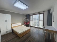 青岛市南香港中路无中介 可月付 小姐姐套二找一舍友合租 近麦凯乐 软件园出租房源真实图片