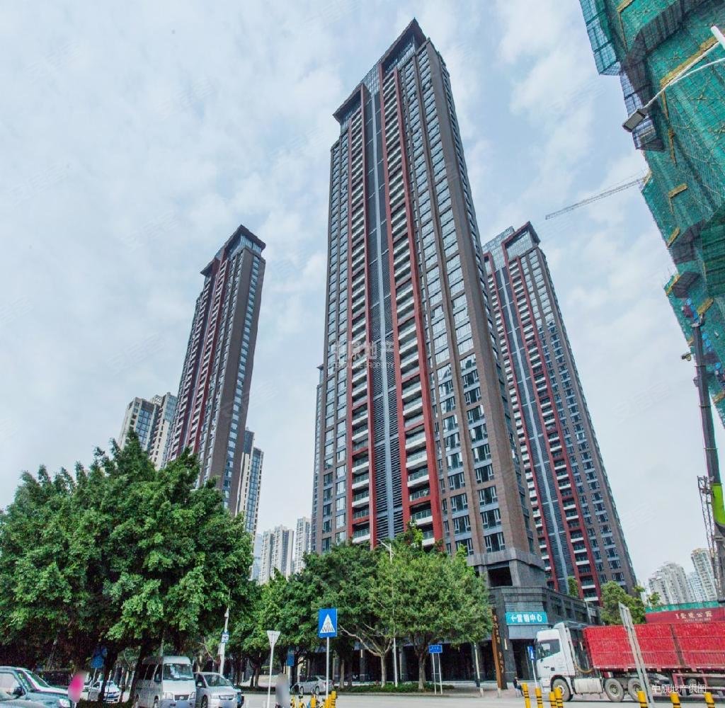 高层丨壹手房丨壹号公馆298平丨指导价出售丨实用性强