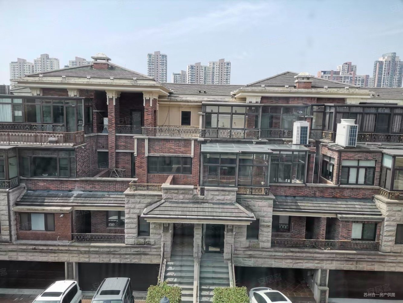 4个车位,中海世家二手房,3300万,5室3厅,5卫,365平米-苏州安居客