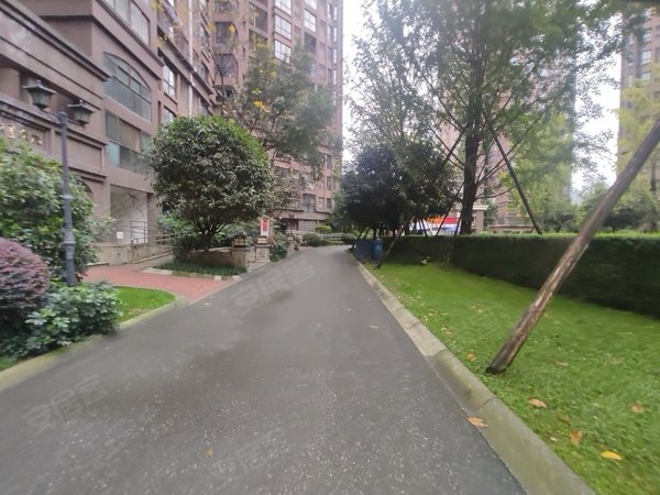 德阳旌阳城南天籁福天籁福,套三,简装,家具家电齐全出租房源真实图片