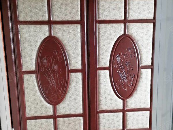 包头昆都仑丰盈道京奥港花园(商住楼)可短租，押一付一，帝景豪装公寓，采光好，带空调，高档家具家电出租房源真实图片