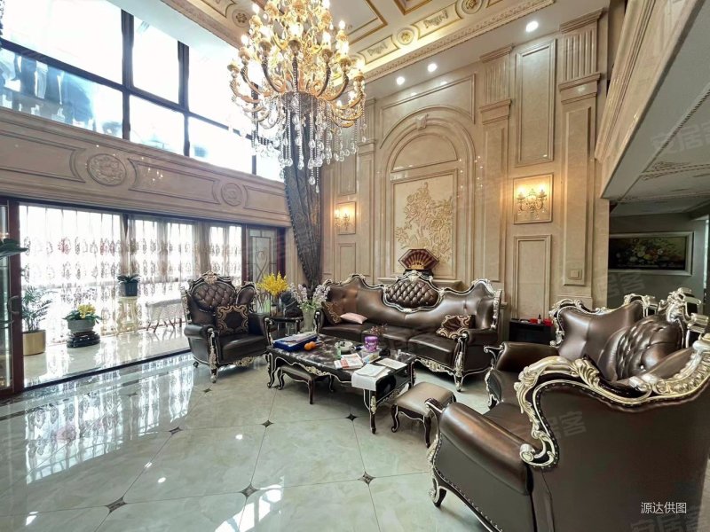 东方熙龙山院(别墅) 房龄新 满五   低密度社区 车位充足