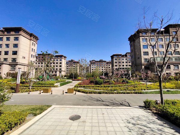 潍坊寒亭金三角文华书院1900精装全齐带车位!