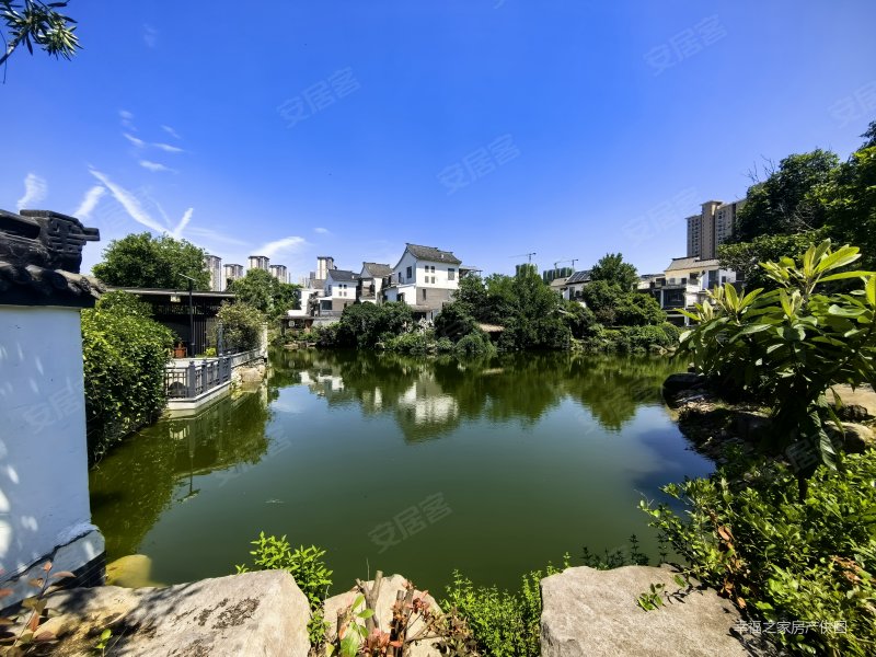 武汉房产网>武汉二手房>黄陂二手房>盘龙城二手房>恒达盘龙湾桂苑>