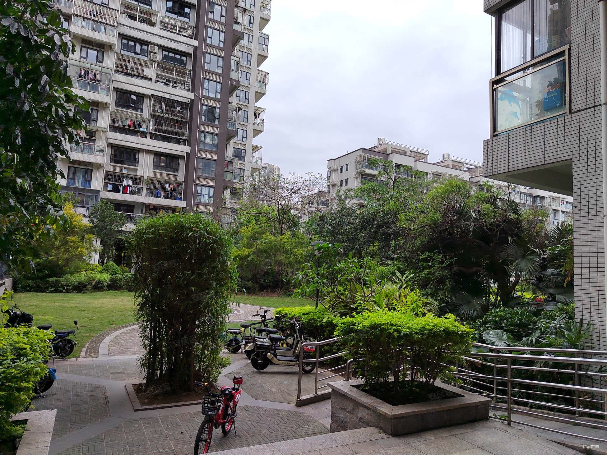 瑞泽佳园 好房推荐 高使用率四房看花园 14号线六约北,瑞泽佳园二手房