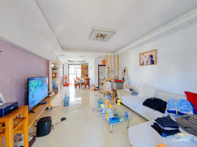 丽景国际大三房,户型周正前后通透 边户 诚心出售满五一套