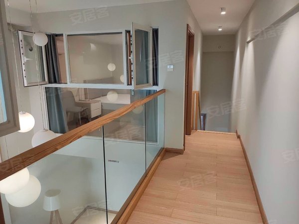 广州南沙金洲敏捷尚品国际华汇国际附近 敏捷复式loft两房,有几套可以