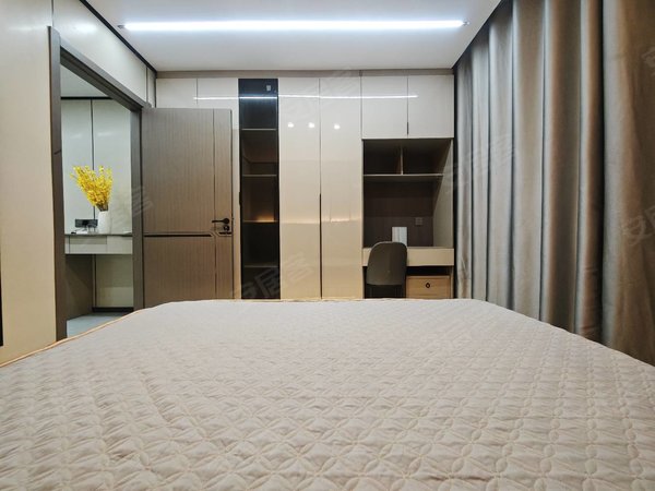 金华东阳东阳市中心黉门广场47号楼黉门广场 新光南街中心 东街 西街 十字街 各种户型押一付一出租房源真实图片