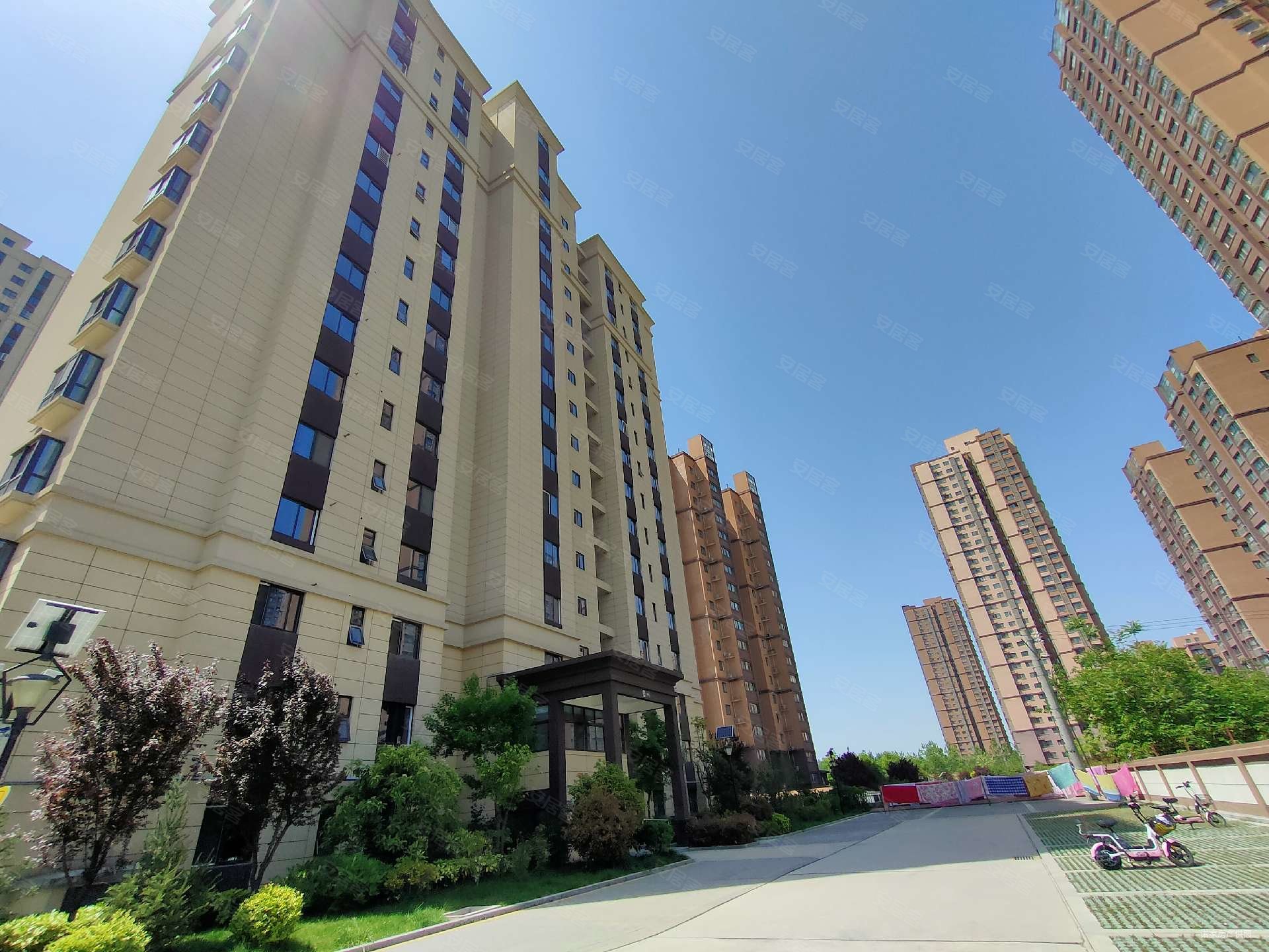 西安房产网>西安二手房>长安二手房>西寨二手房>智慧新城(三期)>