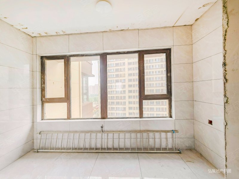 中间楼层采光好 有钥匙随时看房 低密度社区 正规商品房,正荣悦棠府