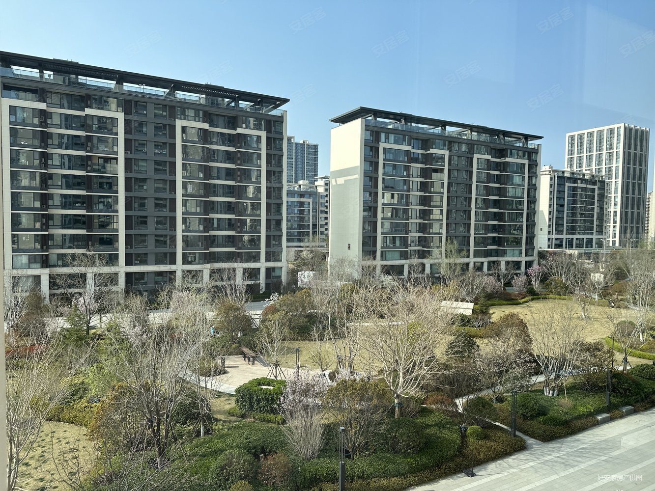 青铁华润城(三期)3室2厅2卫113㎡南北399万