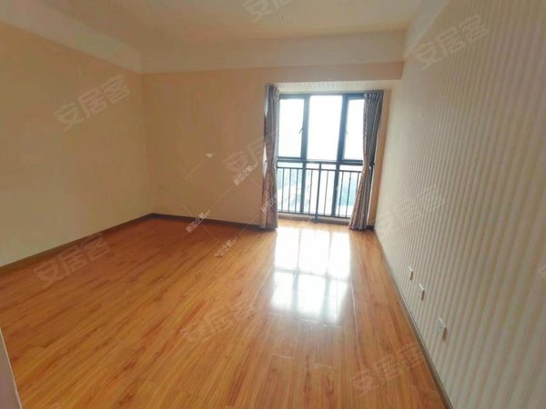 昆明五华北市区银河明珠北市区公交车场旁银河明珠东向2房干净清爽