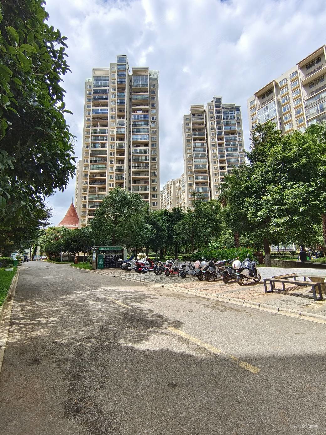 天润北区南北通透中间楼层急售通车库