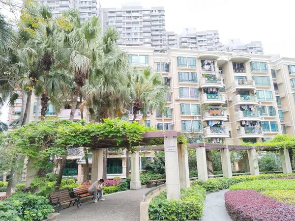 广州荔湾滘口新世界逸彩庭园短租半年,朝南大飘窗,5号线滘口,直达动物