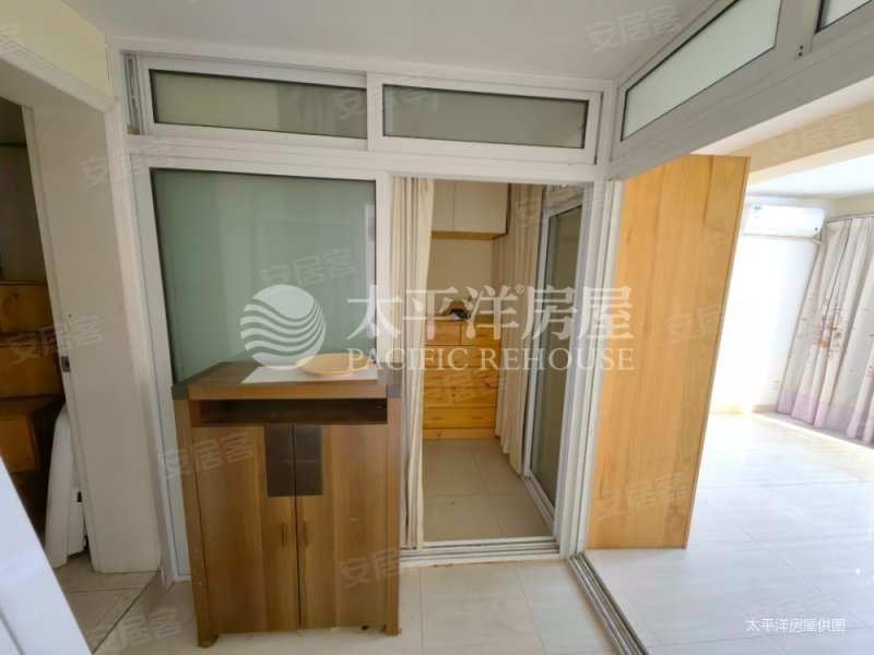 阳光欧洲城二期 中间楼层采光好 产权清晰 超低密度 双卫格局