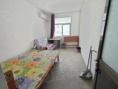 济宁汶上城区押一付一李尔附近月租房如意花园步梯四楼有空调热水器床出租房源真实图片