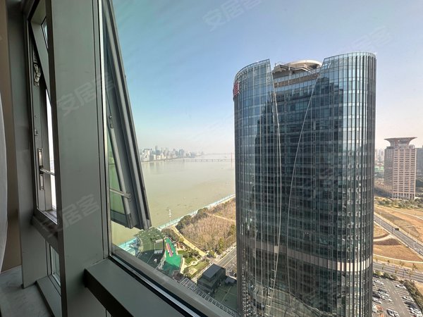 【多图】杭州印,区政府租房,杭州印 一房大面积 厅室分离 一线江景,滨