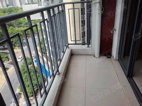 南沙蕉门合景方圆叠翠峰叠翠峰精装三房 中高楼层 家私齐全 近悠方