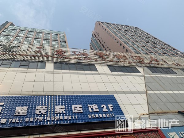 洛阳西工王府井富雅东方二院旁紧邻王府井商圈富雅东方三居出租出租