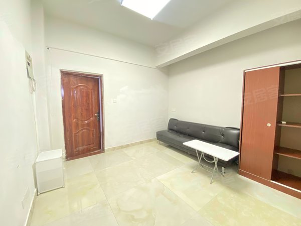 深圳坪山坪山盈富家园燕子岭 比亚迪 精装一房 拎包入住 保税区 荣耀