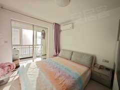 衡水桃城怡然城康弘名邸 精装三室 家具家电齐全 带小房 拎包入住随时看房出租房源真实图片