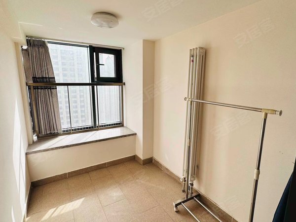 济南历城王舍人恒大城(商住楼)n栋复试公寓,出门地铁口,随时配齐,拎包