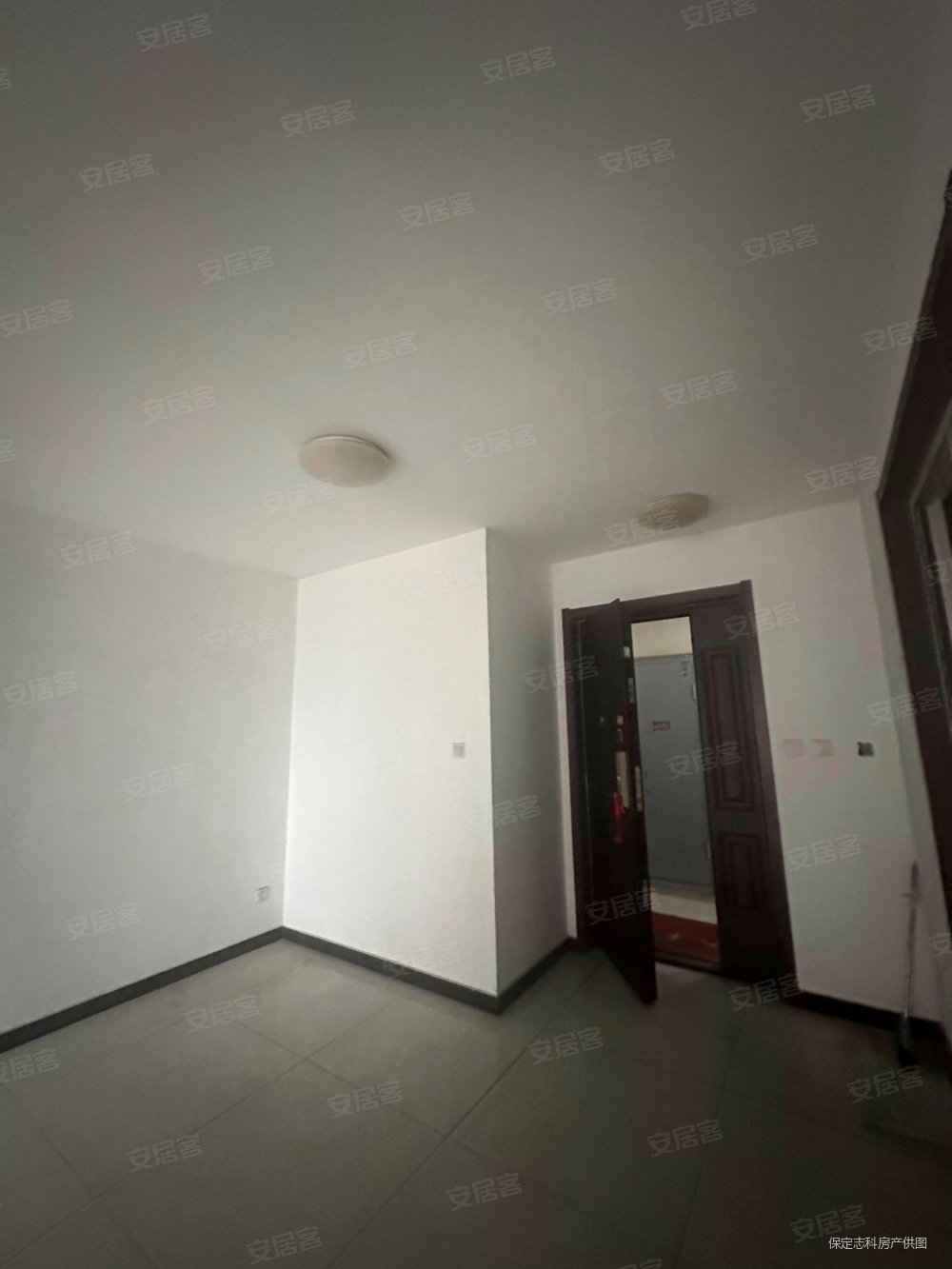 朝阳首府御园3室2厅1卫108.24㎡南北73万