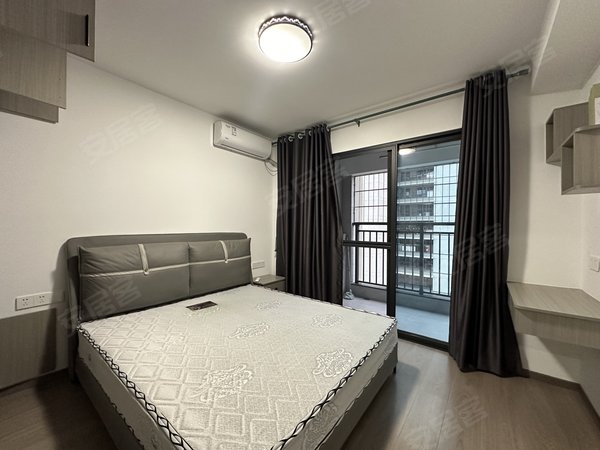 五里亭茶会肿瘤医院现代精装全屋壁柜现代精装大四房