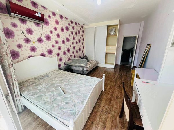 济南历下转山西路庆馨家园万象城对面人寿大厦 中润世纪城 财富中心