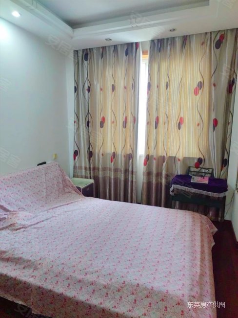 锦程花园精装三房二厅二卫飞机户型