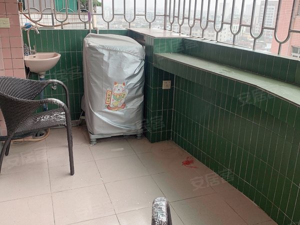 广州番禺市桥北华海大厦(番禺)华海大厦大2房2厅1卫出租电梯高层精装