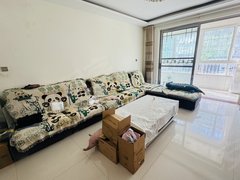 青州青州城区泰华城泰华旁,精装配套全,有冰箱,洗衣机热水器,空调等很全,有钥迟出租房源真实图片