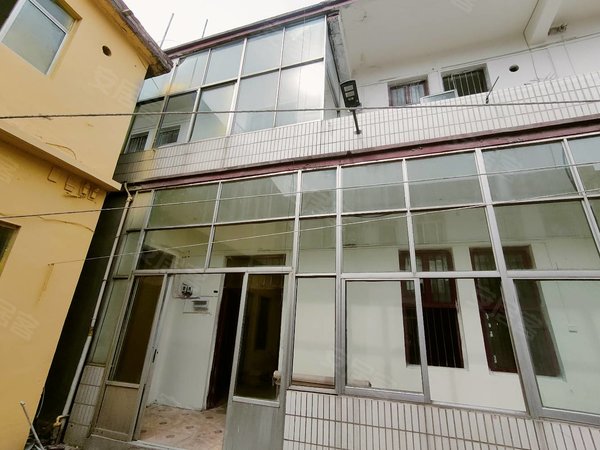 枣庄滕州荆河荆西花园民房真爱往西两公里,五里屯民房,能做饭可洗澡好