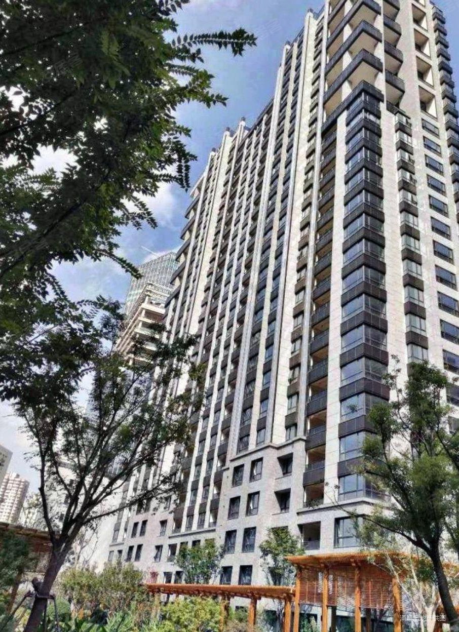 苏河融景5室3厅3卫230.51㎡南北4145万